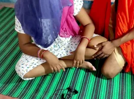 हिंदी में बात करते हुए सेक्सी चुदाई